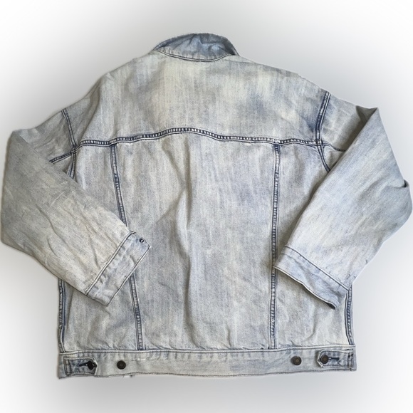 Free People Distressed Rough Collar Denim Jean jacket Women's Sz M/L Blue Spring - Picture 2 of 9